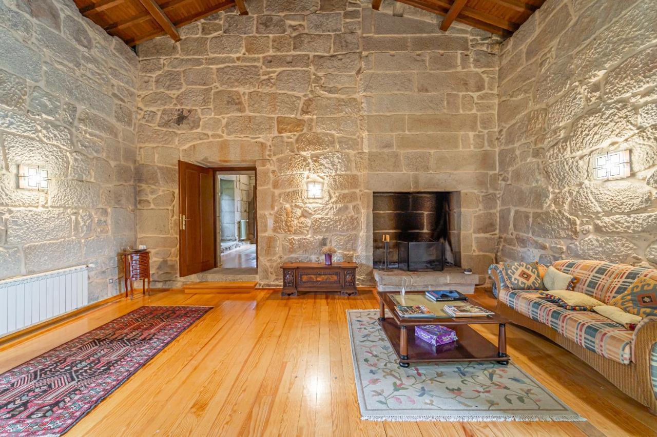 Casa Rural Pazo San Damian Amoeiro 外观 照片