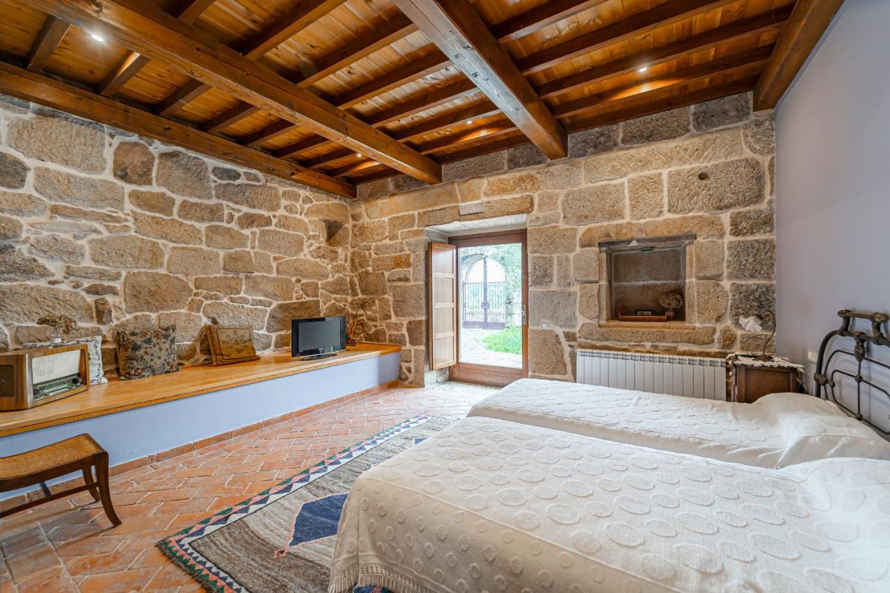 Casa Rural Pazo San Damian Amoeiro 外观 照片