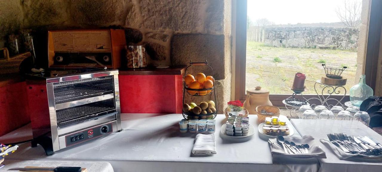 Casa Rural Pazo San Damian Amoeiro 外观 照片